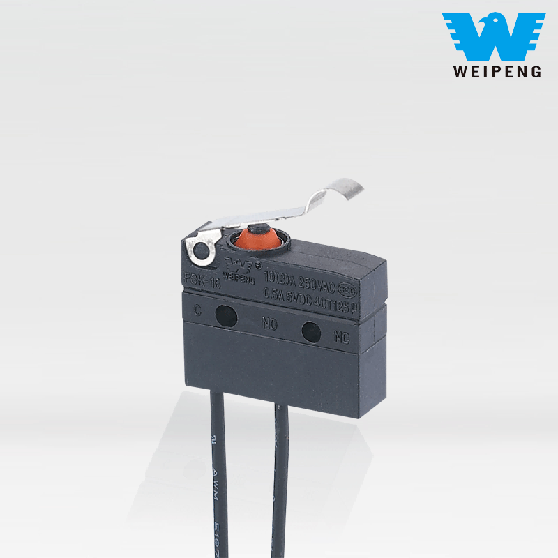 Micro comutator rezistent la apă pentru resetarea mașinii